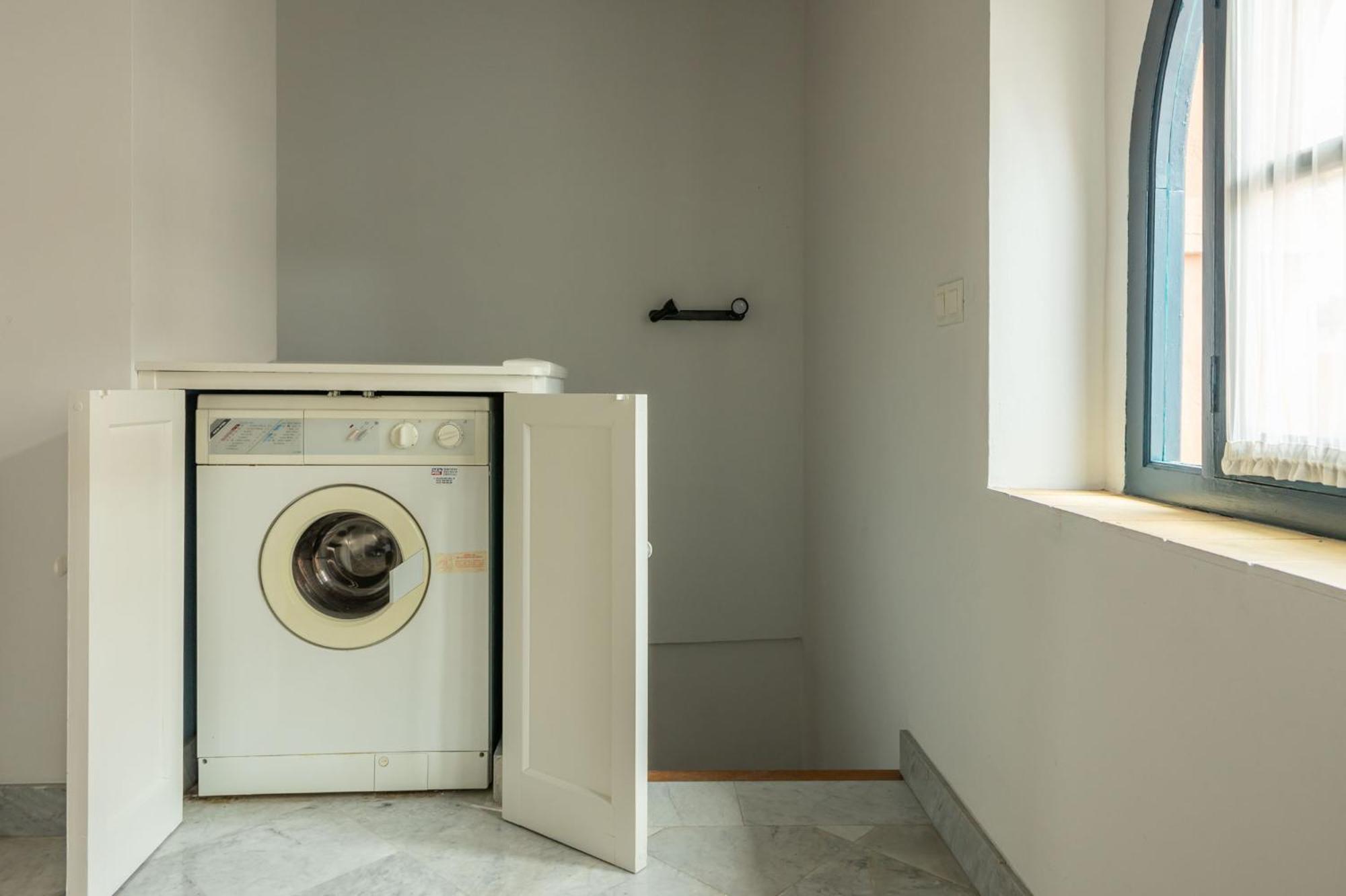 Villa Romana Kindly Apartment Seville Ngoại thất bức ảnh