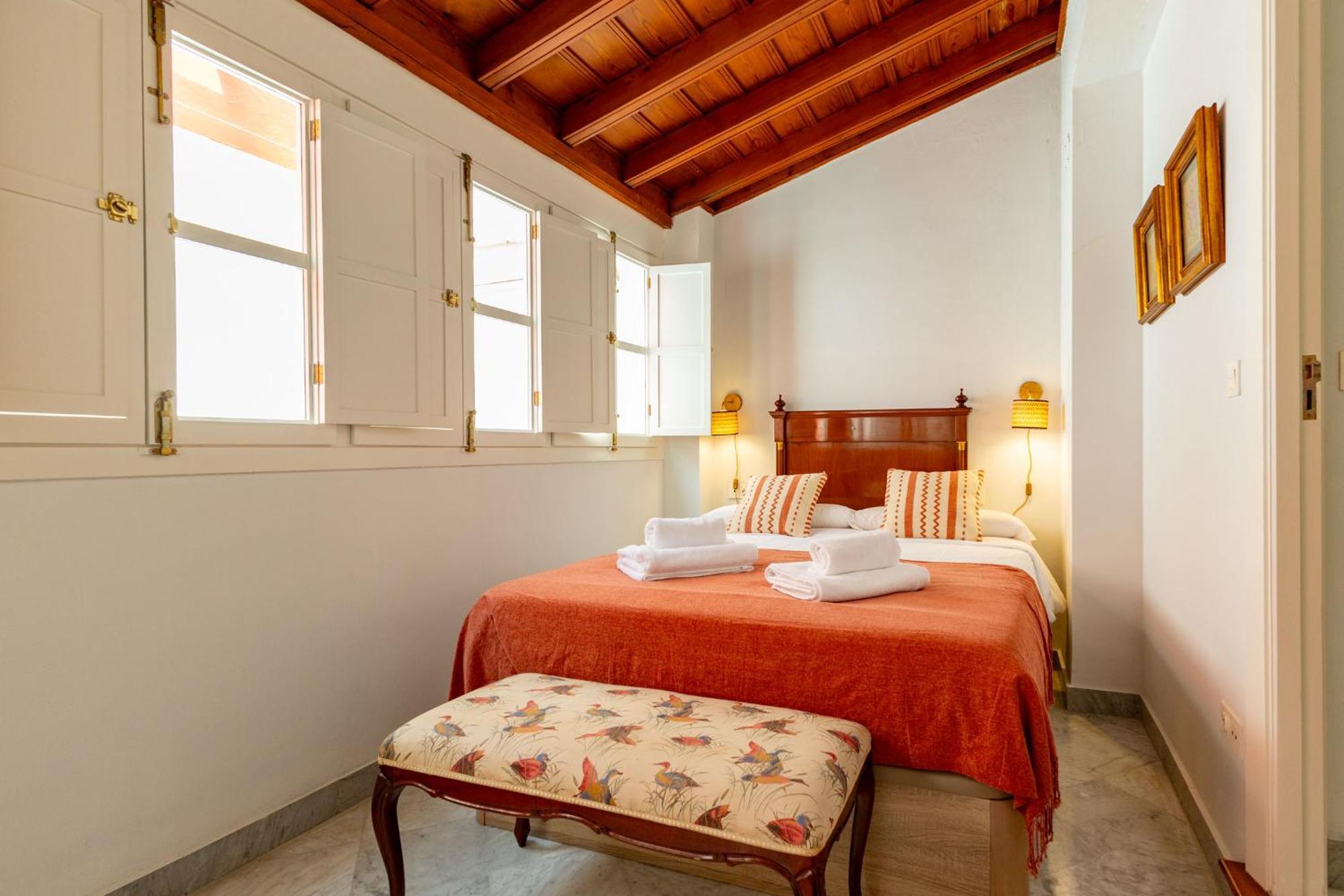 Villa Romana Kindly Apartment Seville Ngoại thất bức ảnh