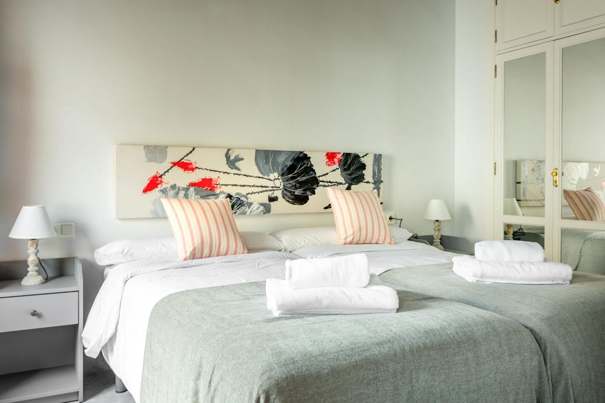 Villa Romana Kindly Apartment Seville Ngoại thất bức ảnh