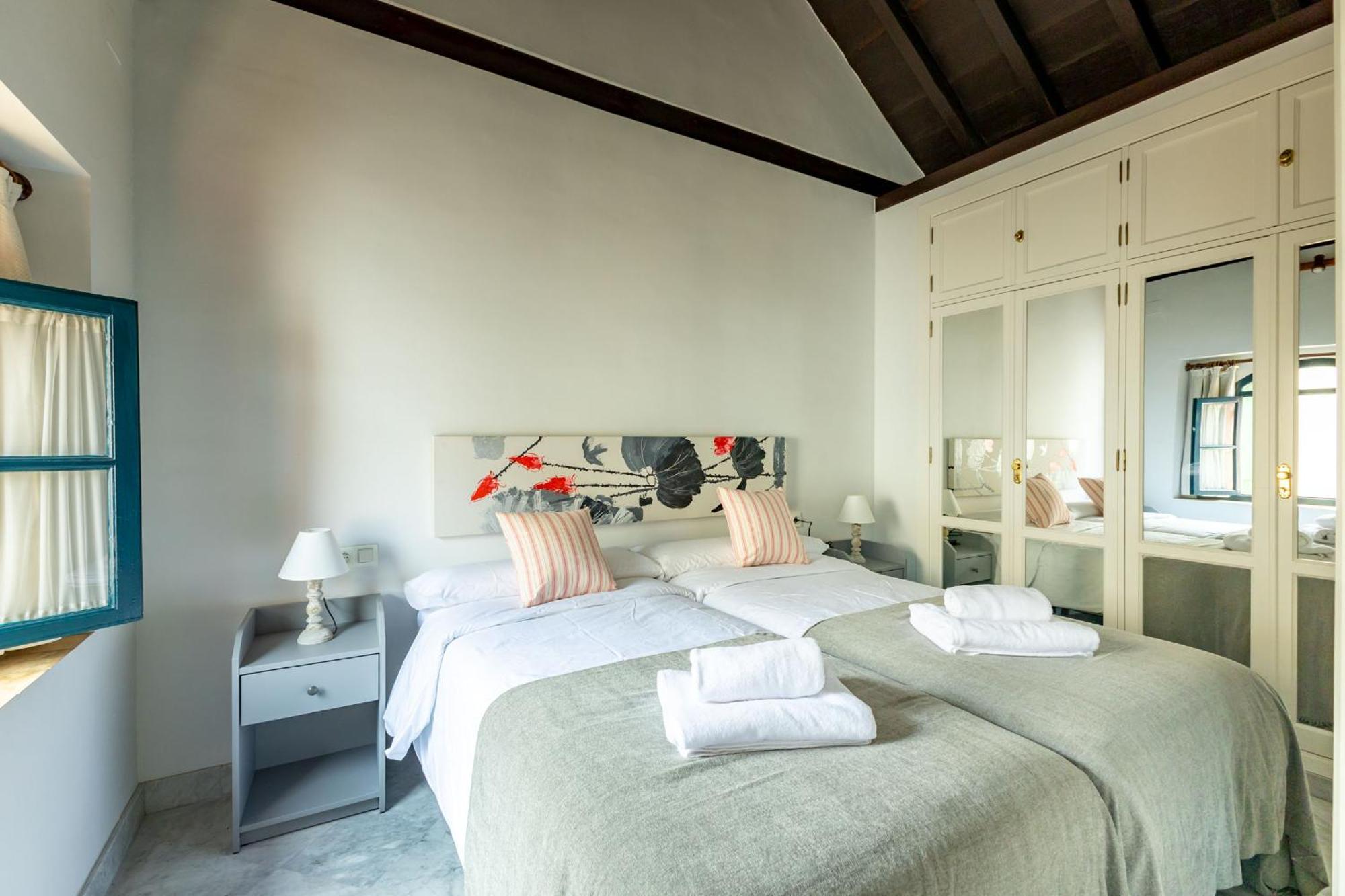 Villa Romana Kindly Apartment Seville Ngoại thất bức ảnh
